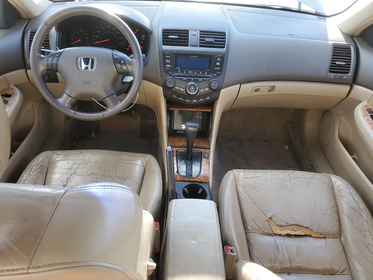 2004 Honda Accord - Image 8