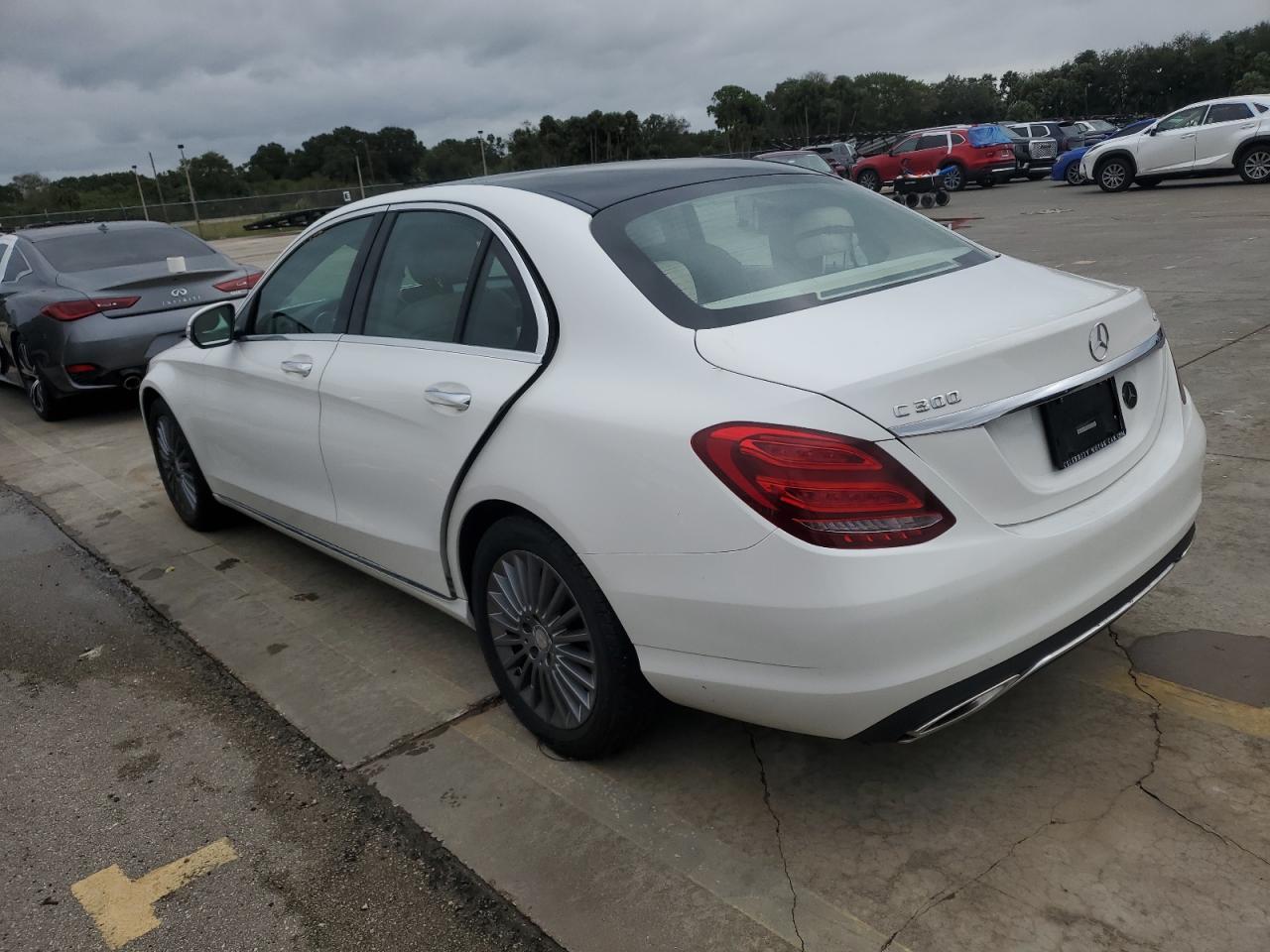 2015 Mercedes-Benz C-klasse - Image 2