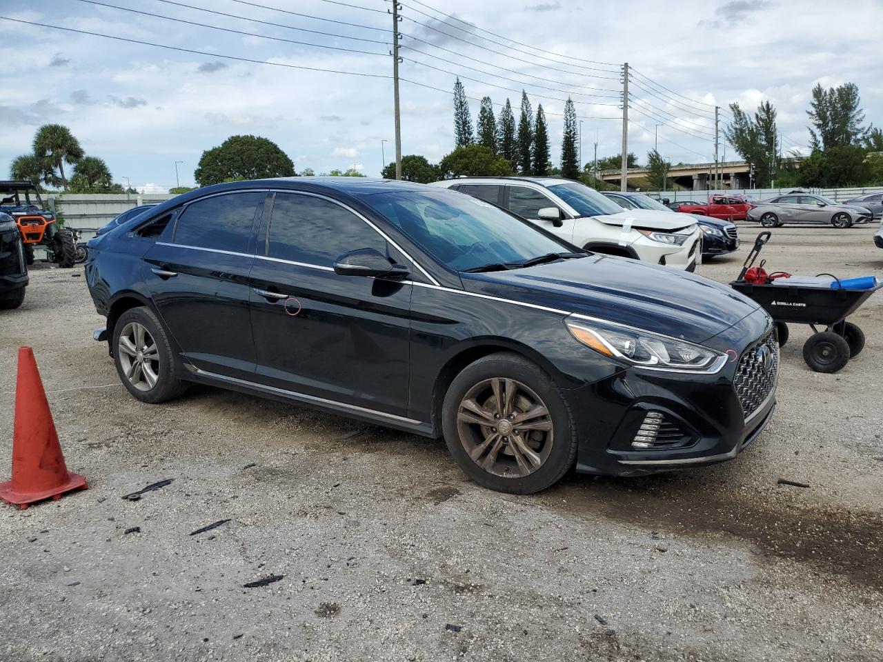 VIN 5NPE34AF9KH821692 2019 HYUNDAI SONATA no.4