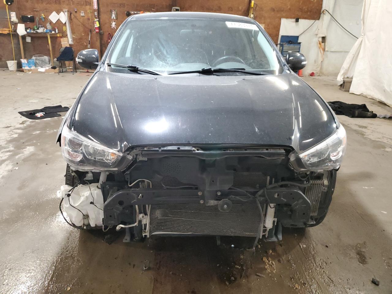 2018 Mitsubishi Outlander - Image 5