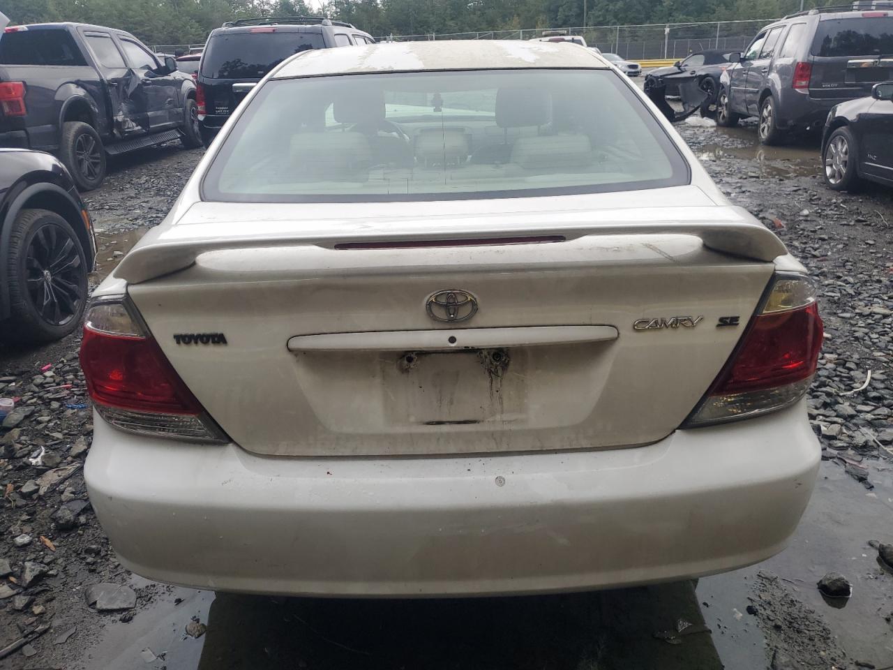 2005 Toyota Camry Le VIN: 4T1BE32K85U559799 Lot: 73780464