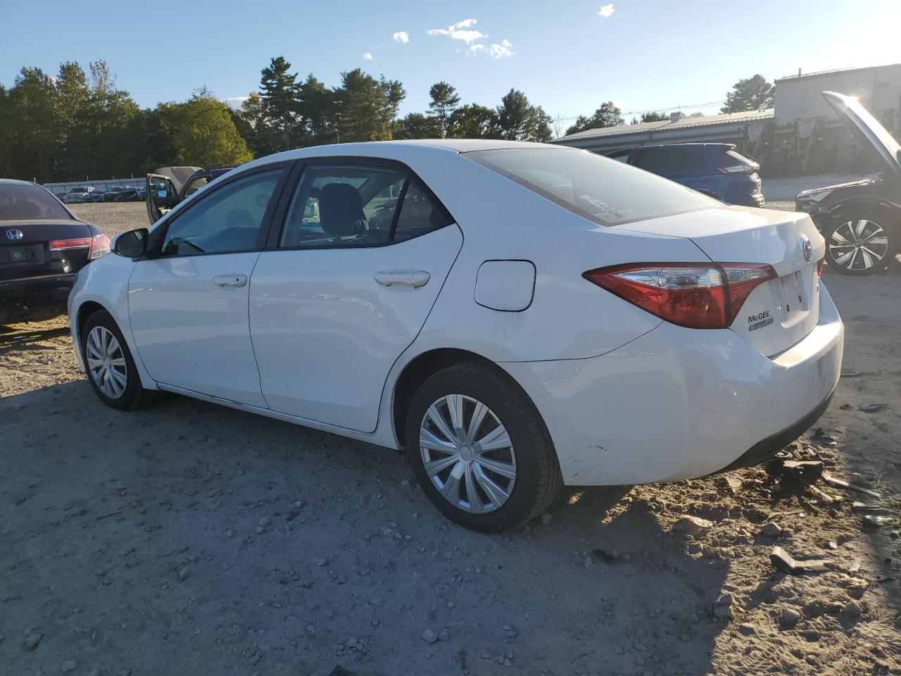 2T1BURHE4FC336850 2015 TOYOTA COROLLA - Image 2