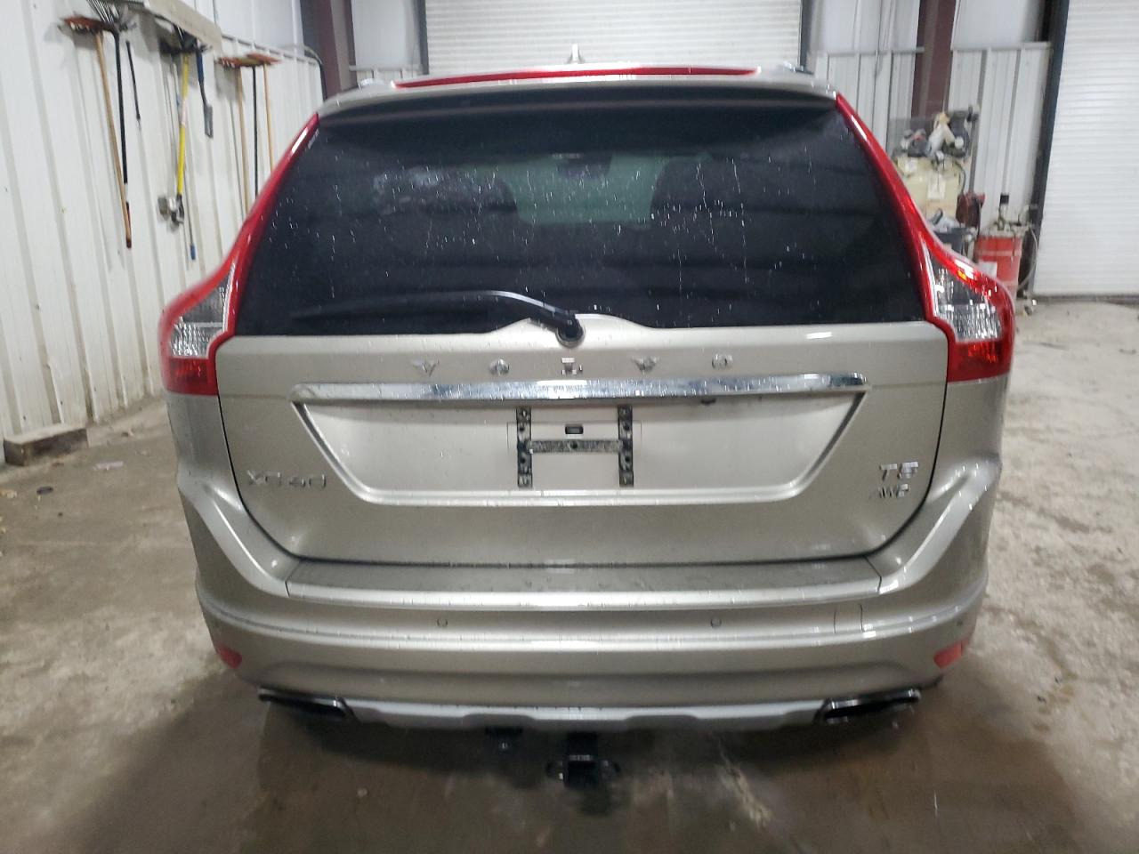 YV4612RK5G2882799 2016 Volvo Xc60 T5 Premier