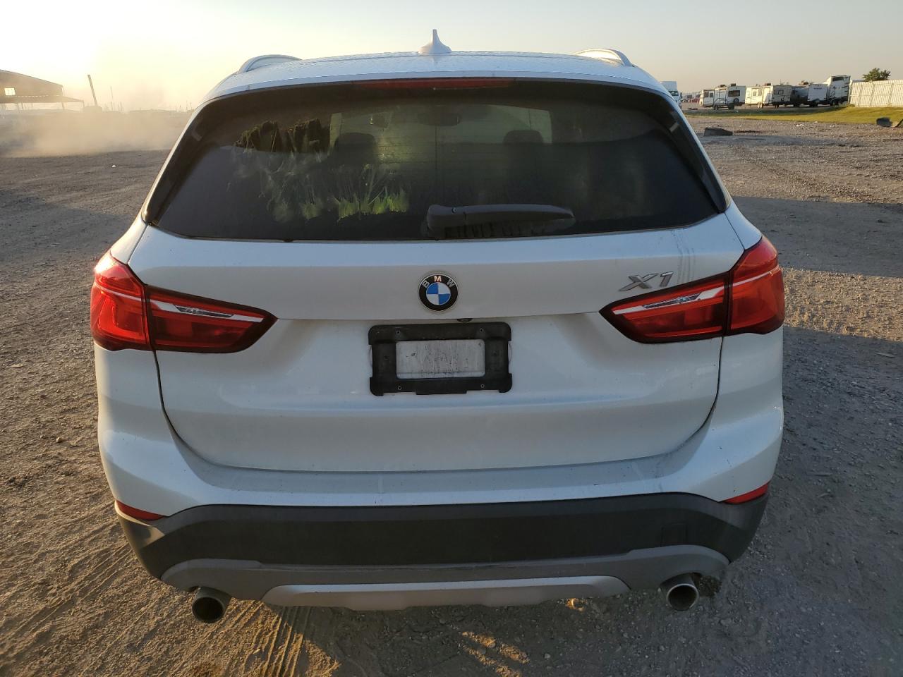 WBXHU7C34J5H43034 2018 BMW X1 Sdrive28I