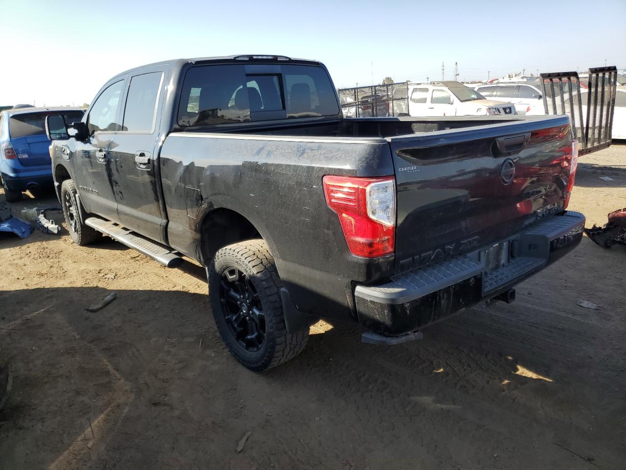 2018 Nissan Titan - Image 2