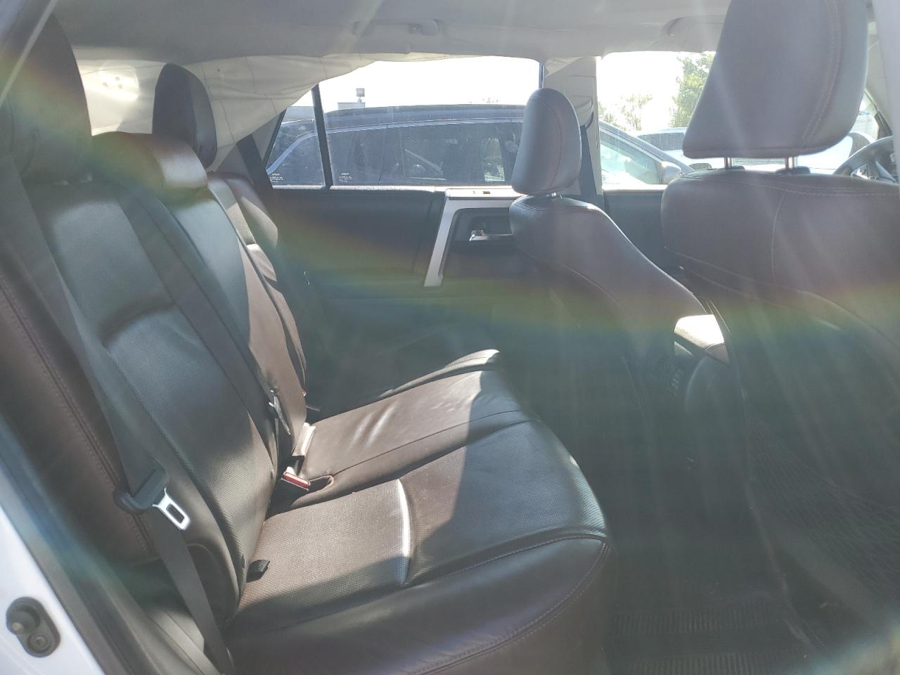 2015 Toyota 4Runner - Image 11