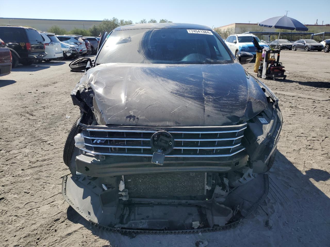 1VWAA7A38JC036969 2018 Volkswagen Passat S