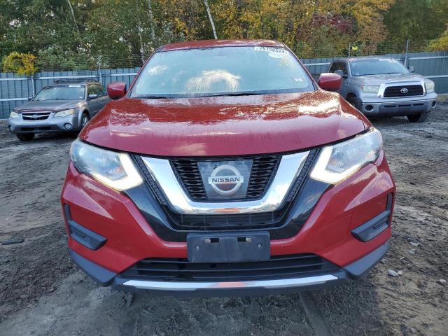  NISSAN ROGUE 2017 Красный