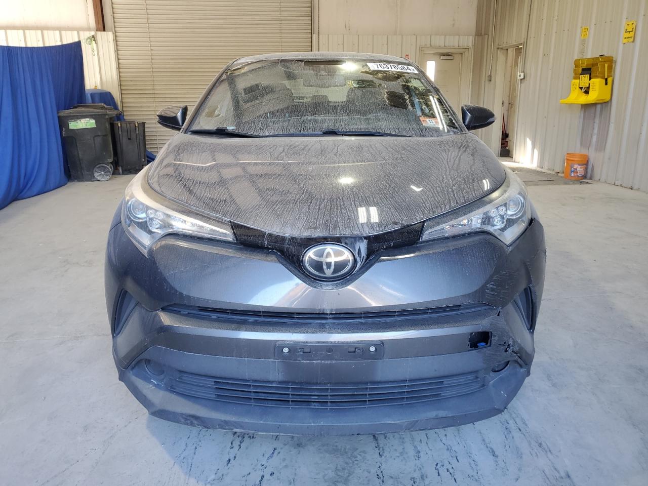 NMTKHMBXXJR042532 2018 Toyota C-Hr Xle