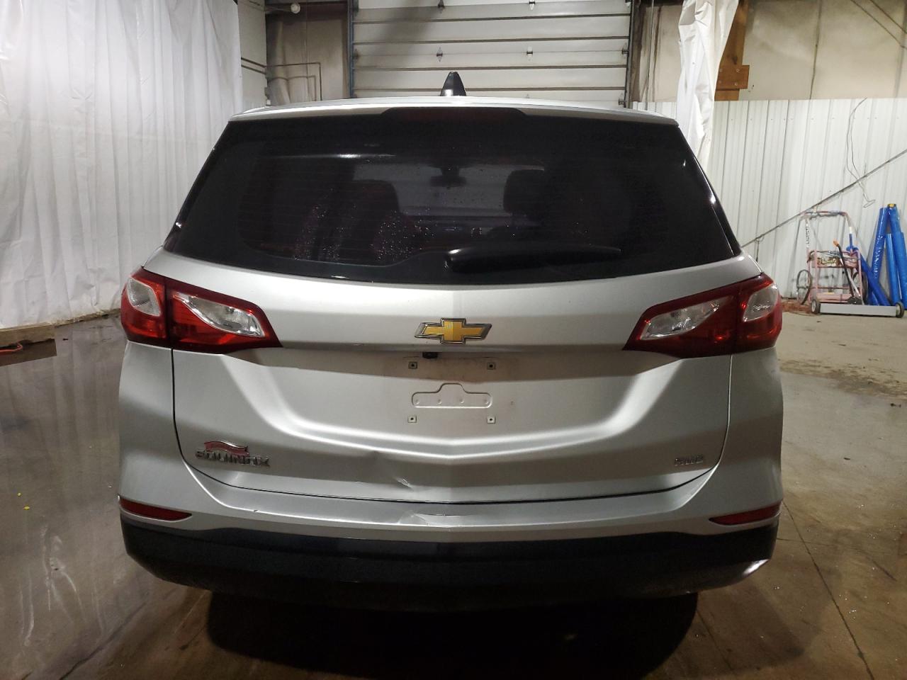 2020 Chevrolet Equinox - Image 6