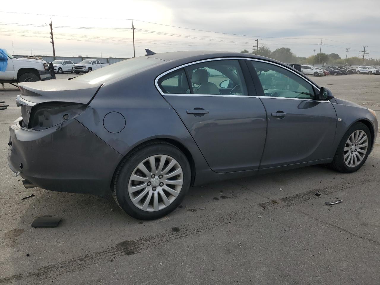 2011 Buick Regal - Image 3