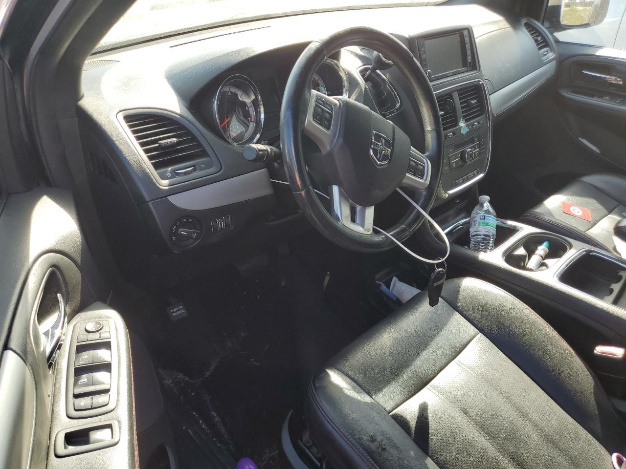 2019 Dodge Caravan - Image 8
