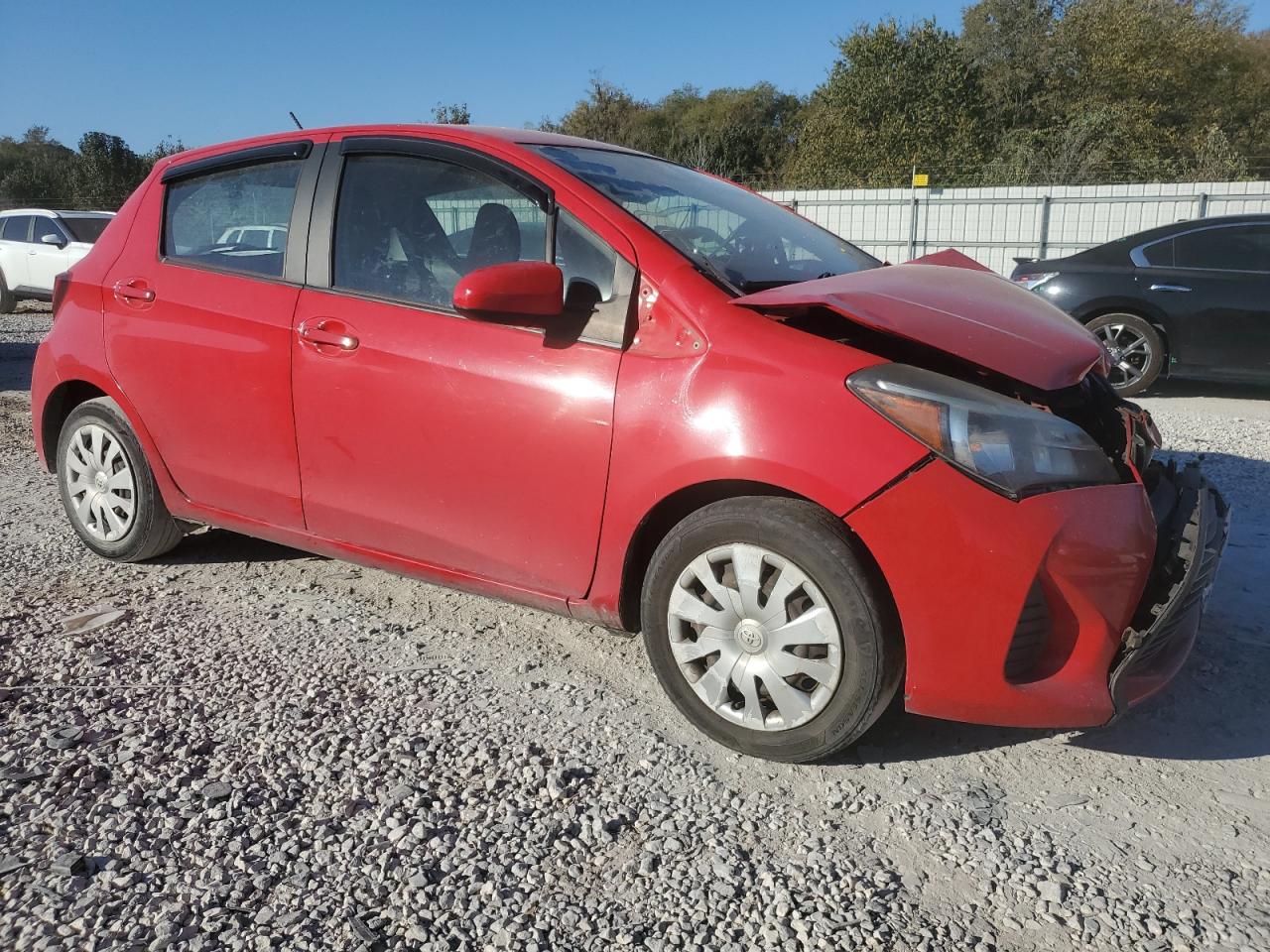 VIN VNKKTUD38FA036976 2015 TOYOTA YARIS no.4