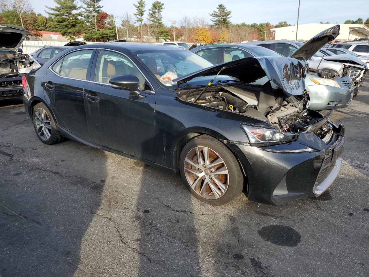 VIN JTHC81D26K5039235 2019 LEXUS IS no.4