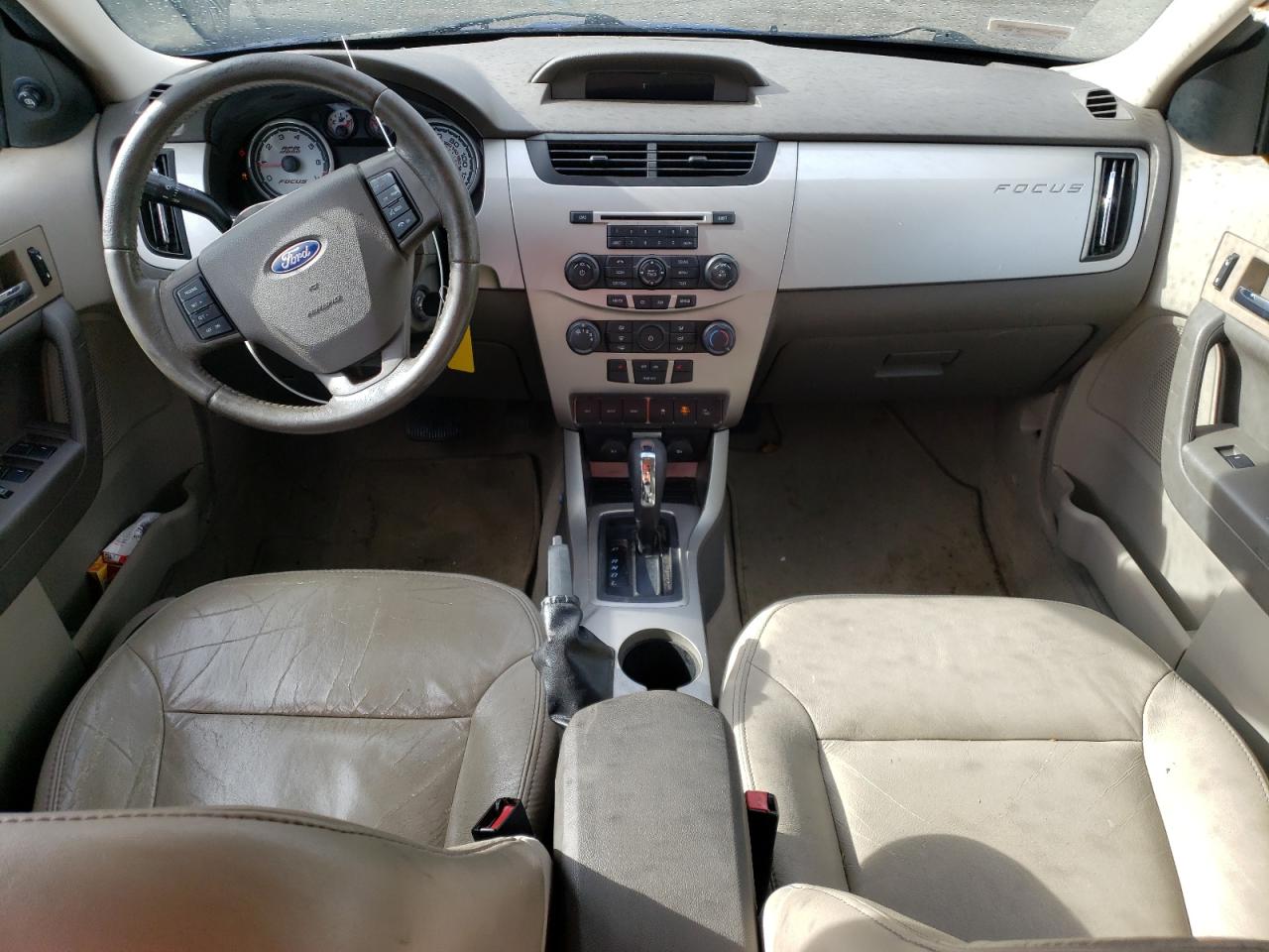 2010 Ford Focus - Image 8