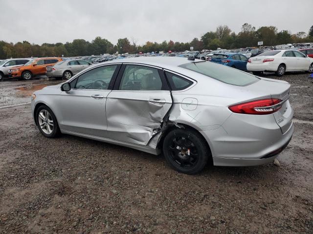  FORD FUSION 2018 Srebrny