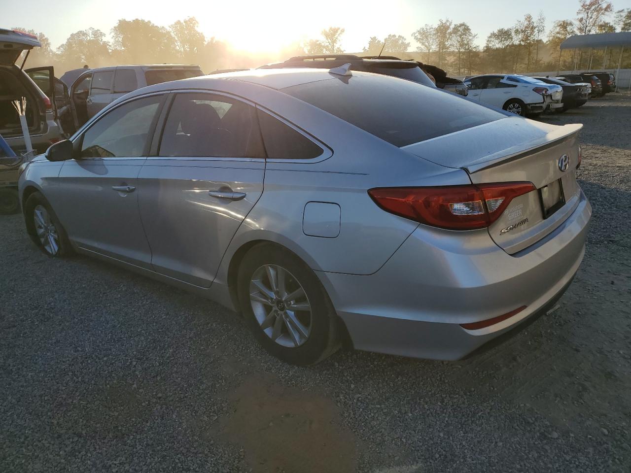 VIN 5NPE24AF0GH309295 2016 HYUNDAI SONATA no.2