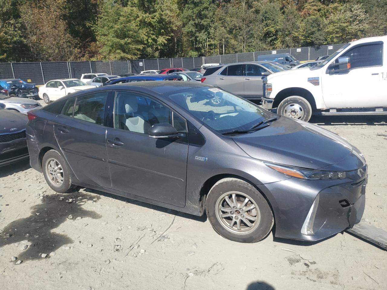 VIN JTDKARFP5J3081351 2018 TOYOTA PRIUS no.4