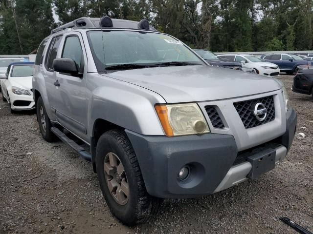  NISSAN XTERRA 2013 Серебристый