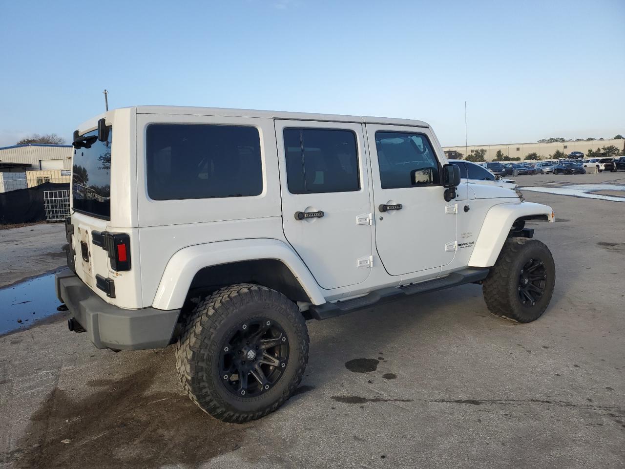 2015 Jeep Wrangler - Image 3