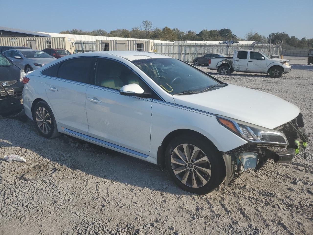 2016 Hyundai Sonata - Image 4