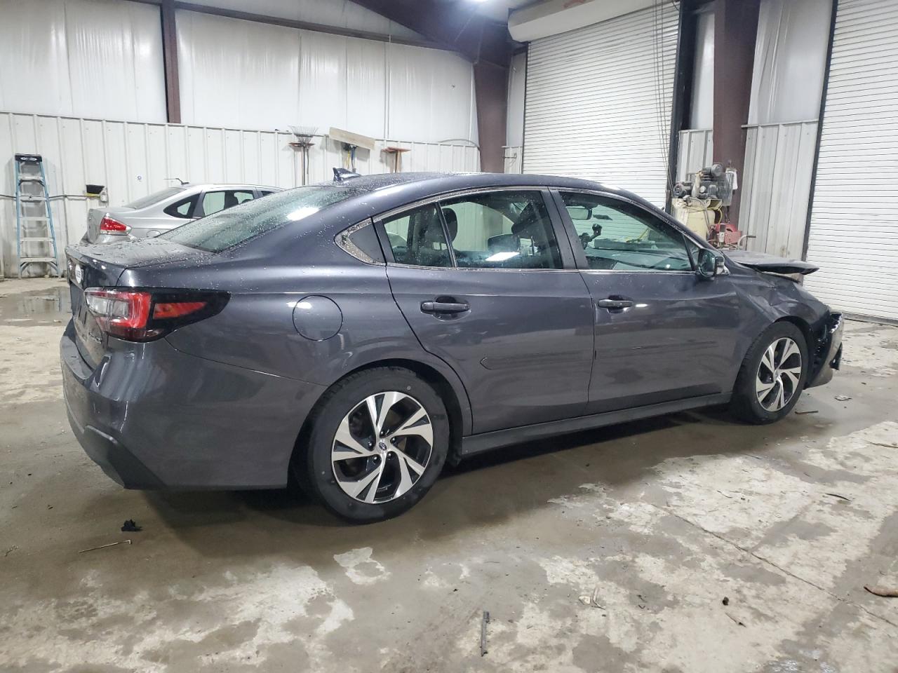 2022 Subaru Legacy - Image 3