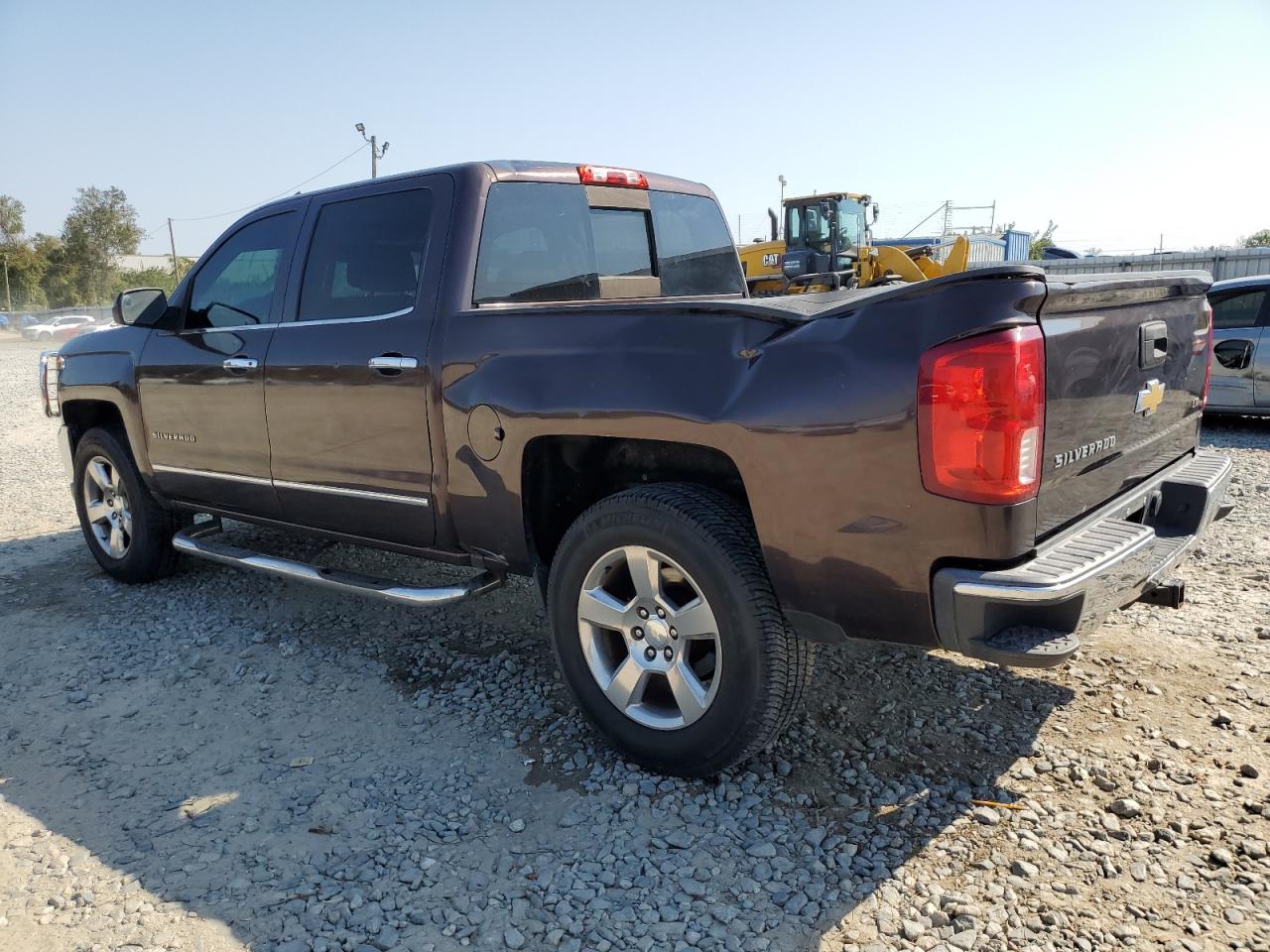 2016 Chevrolet Silverado - Image 2