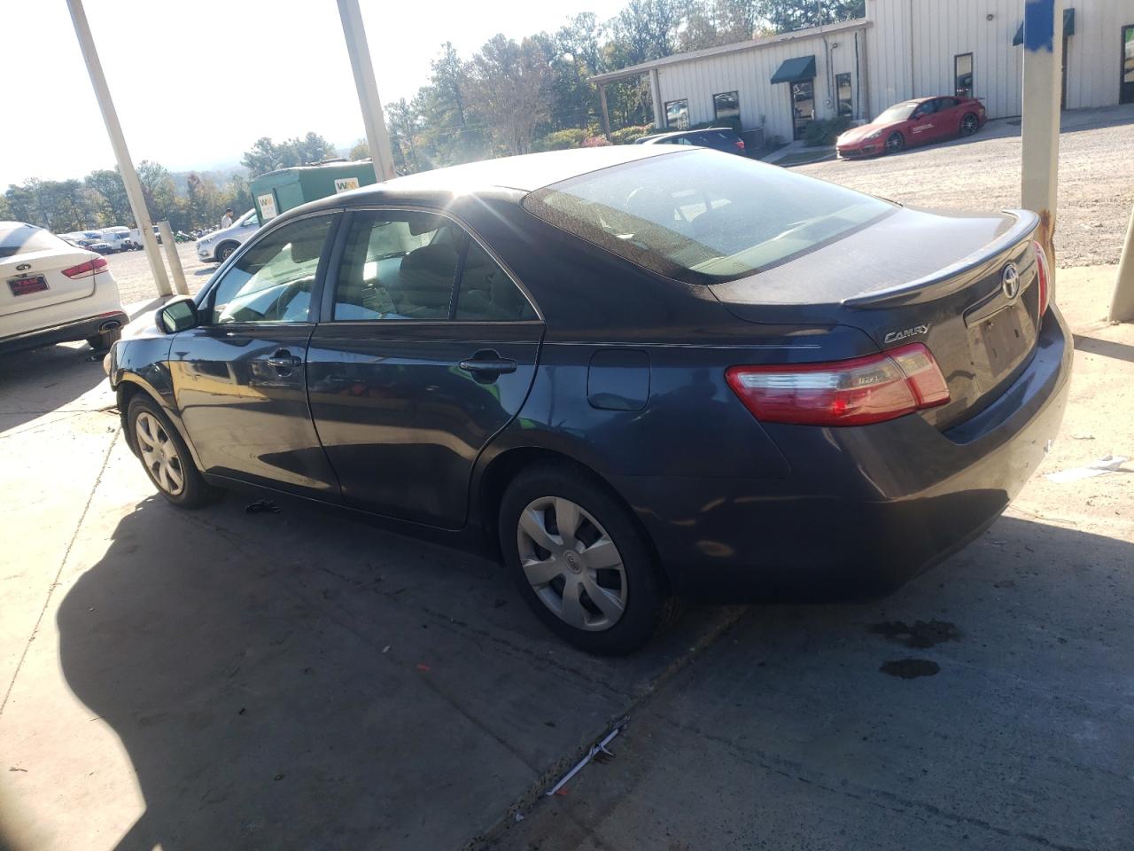 2009 Toyota Camry - Image 2