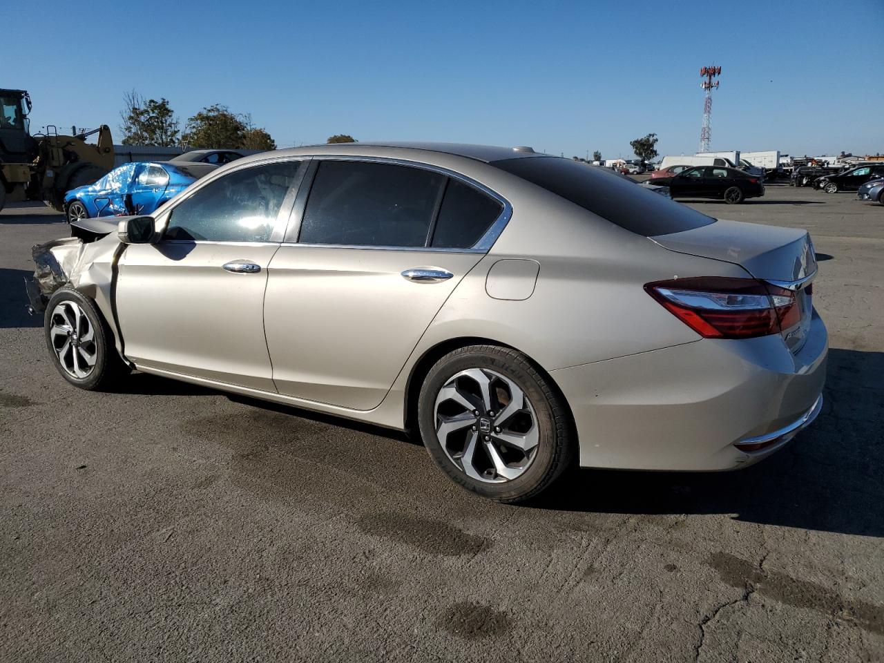 VIN 1HGCR2F87GA001860 2016 HONDA ACCORD no.2