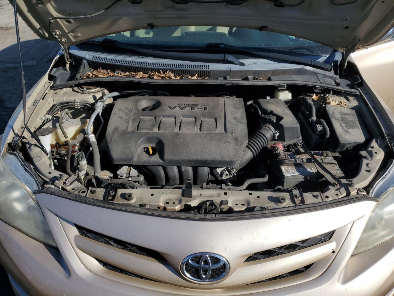 2011 Toyota Corolla - Image 13