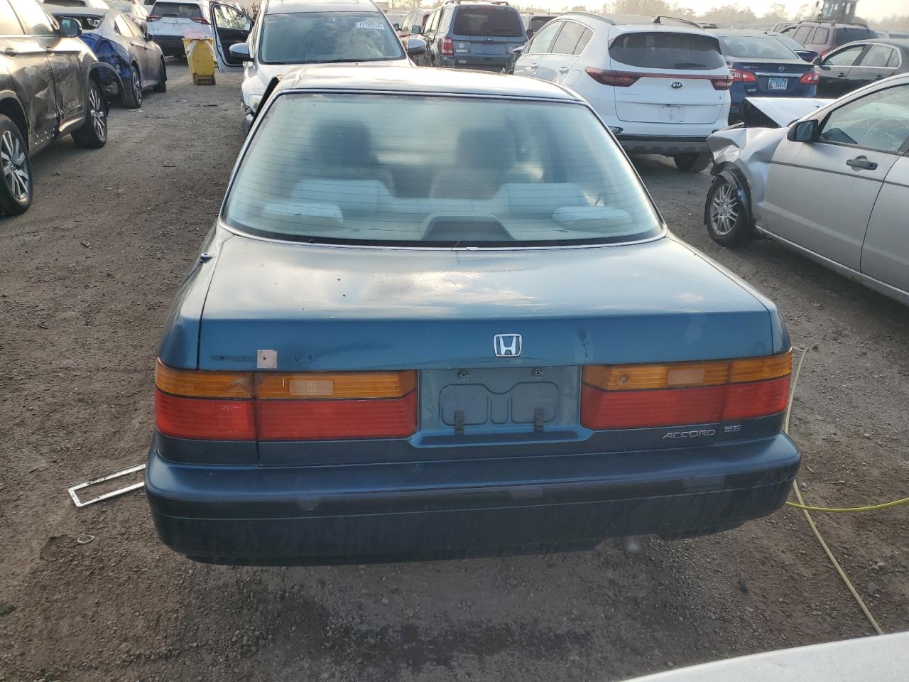 1991 Honda Accord Se VIN: JHMCB7682MC072155 Lot: 75693424