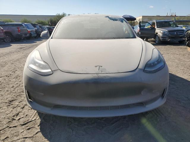  TESLA MODEL 3 2018 Сірий