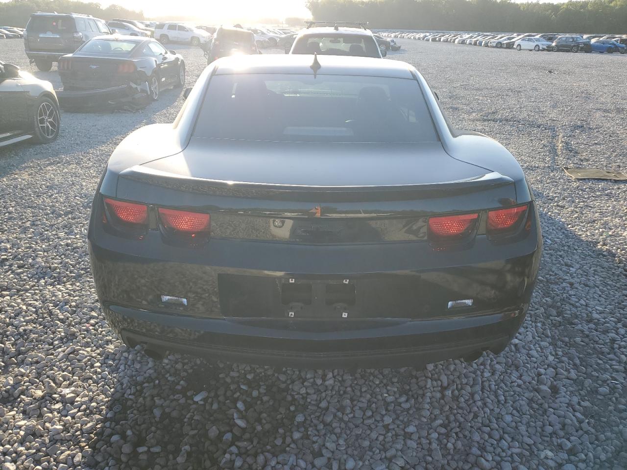 2011 Chevrolet Camaro Lt VIN: 2G1FC1EDXB9110977 Lot: 73936954