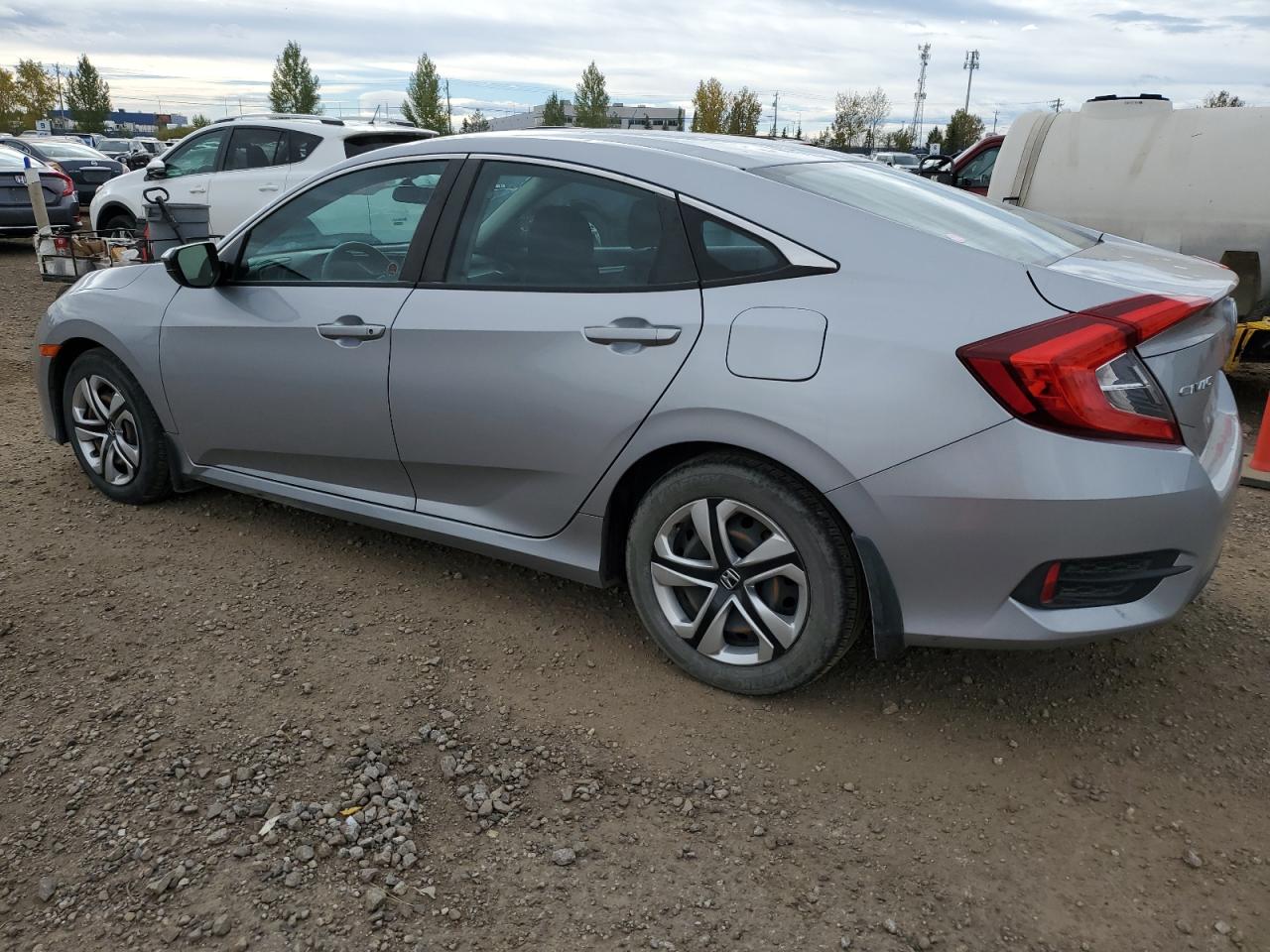 2HGFC2F53HH023572 2017 Honda Civic Lx