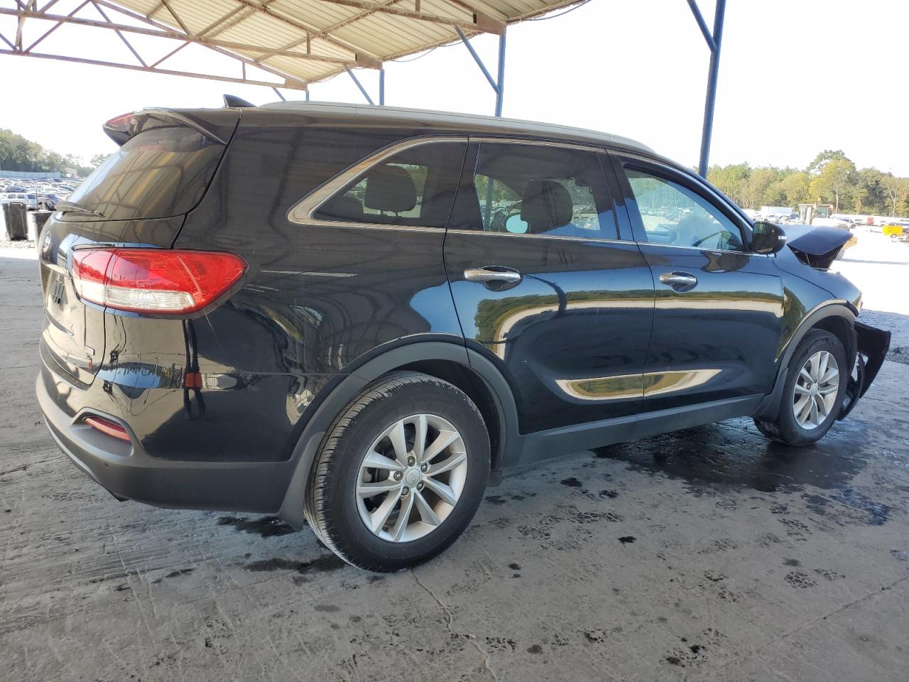 2018 Kia Sorento - Image 3