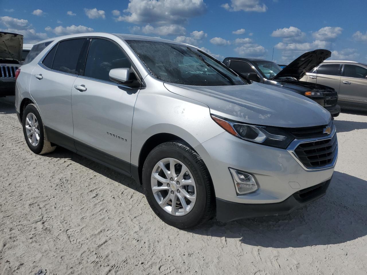2020 Chevrolet Equinox - Image 4