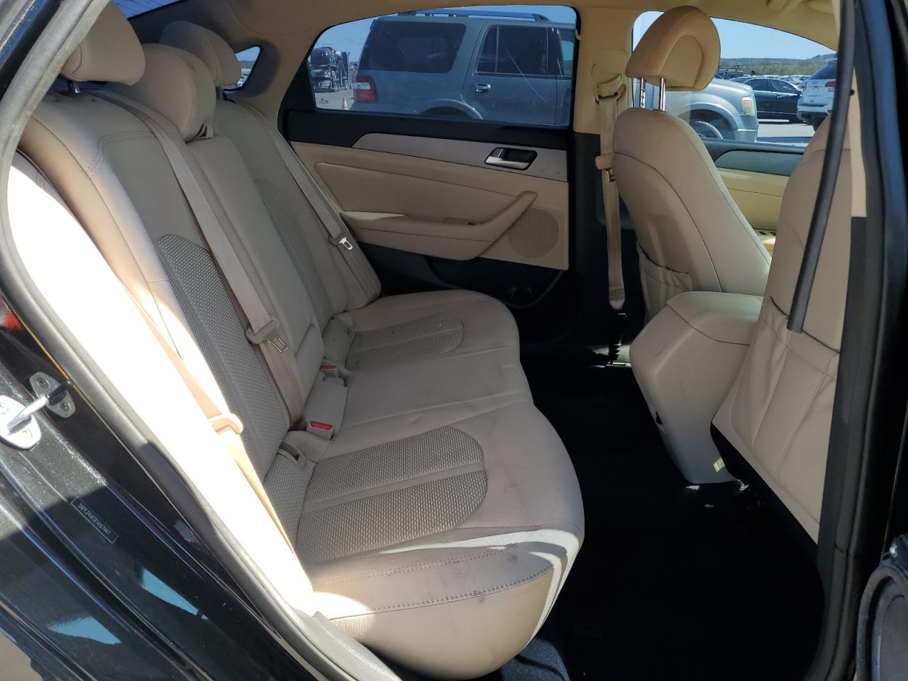 2015 Hyundai Sonata - Image 10