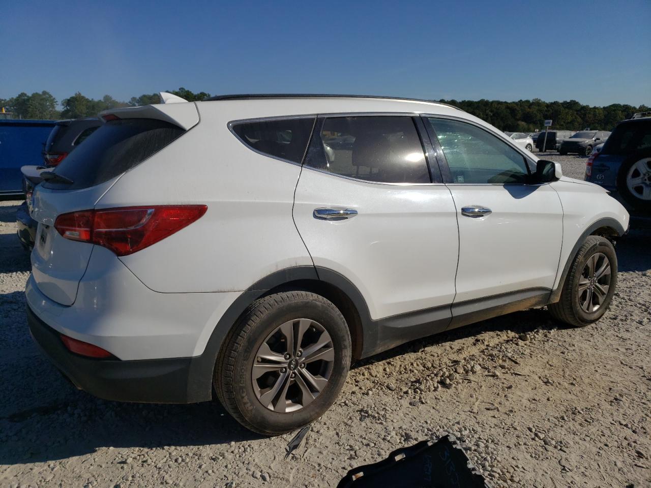 5XYZU3LB4GG313227 2016 Hyundai Santa Fe Sport