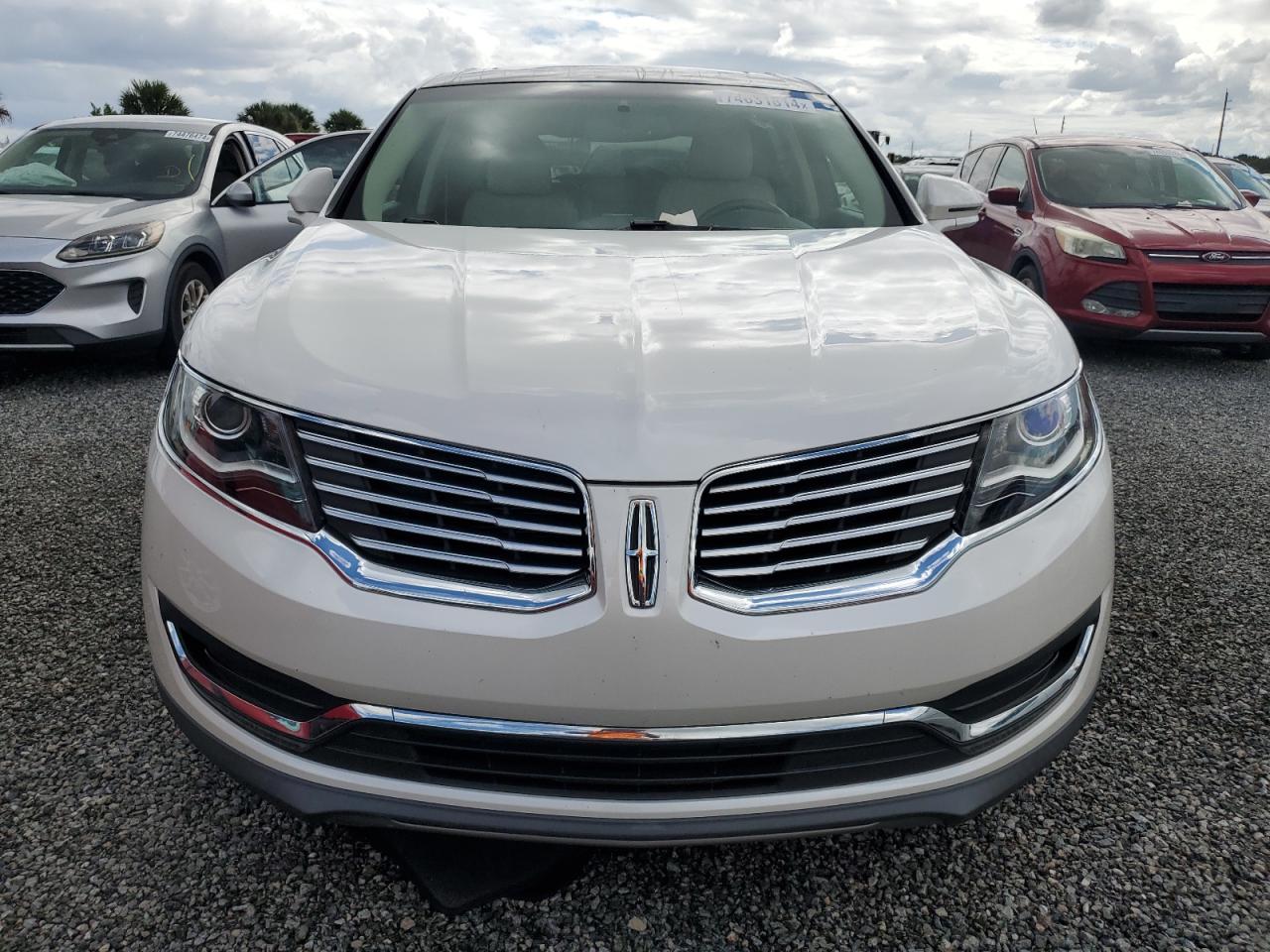 2016 Lincoln MKX - Image 5