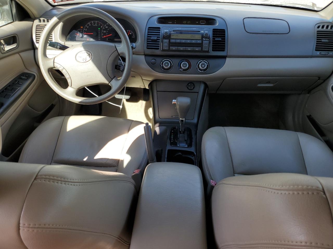 2005 Toyota Camry - Image 8