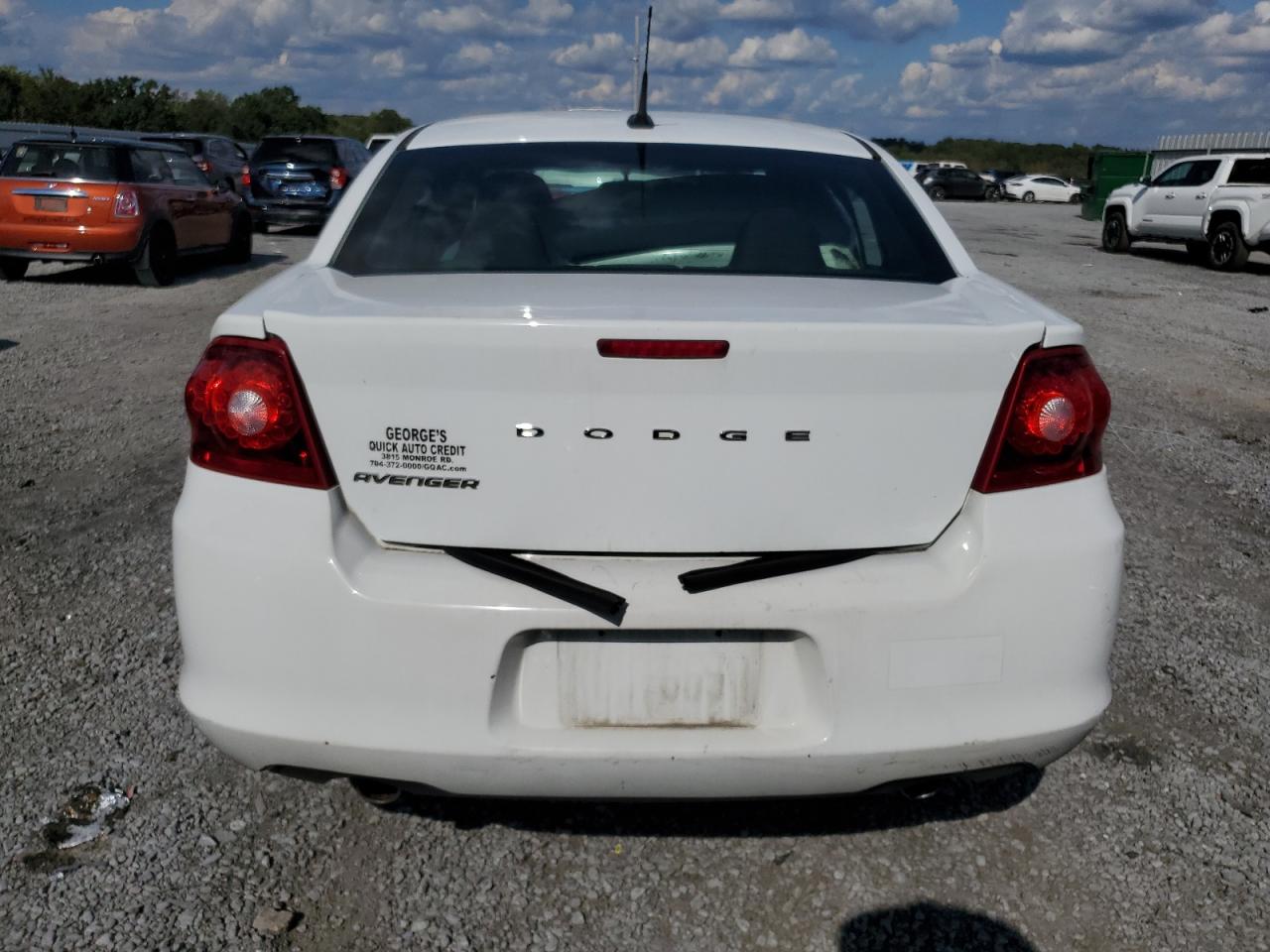 2013 Dodge Avenger - Image 6