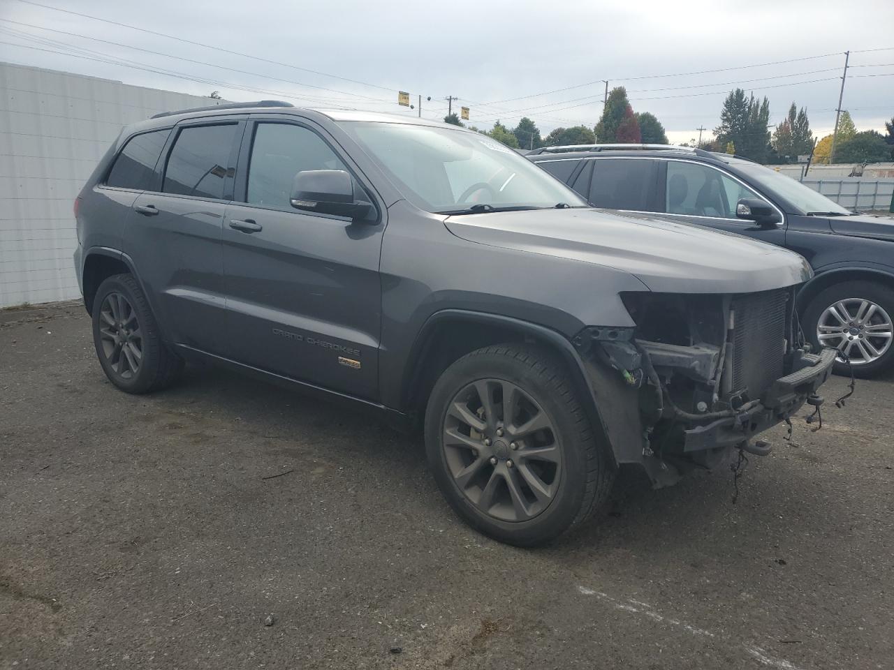 2016 Jeep Grand Cherokee - Image 4