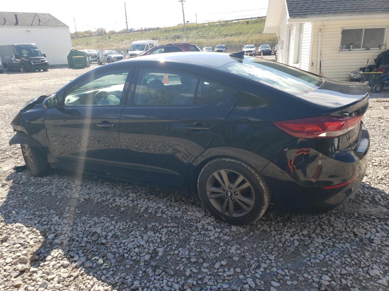 VIN 5NPD84LF9HH054848 2017 HYUNDAI ELANTRA no.2