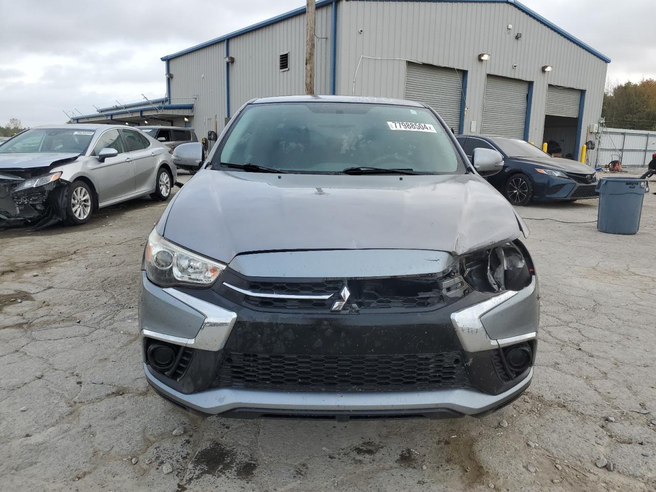 2019 Mitsubishi Outlander - Image 5