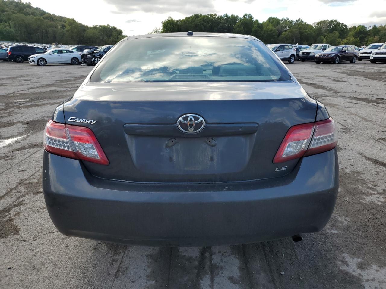 2010 Toyota Camry - Image 6
