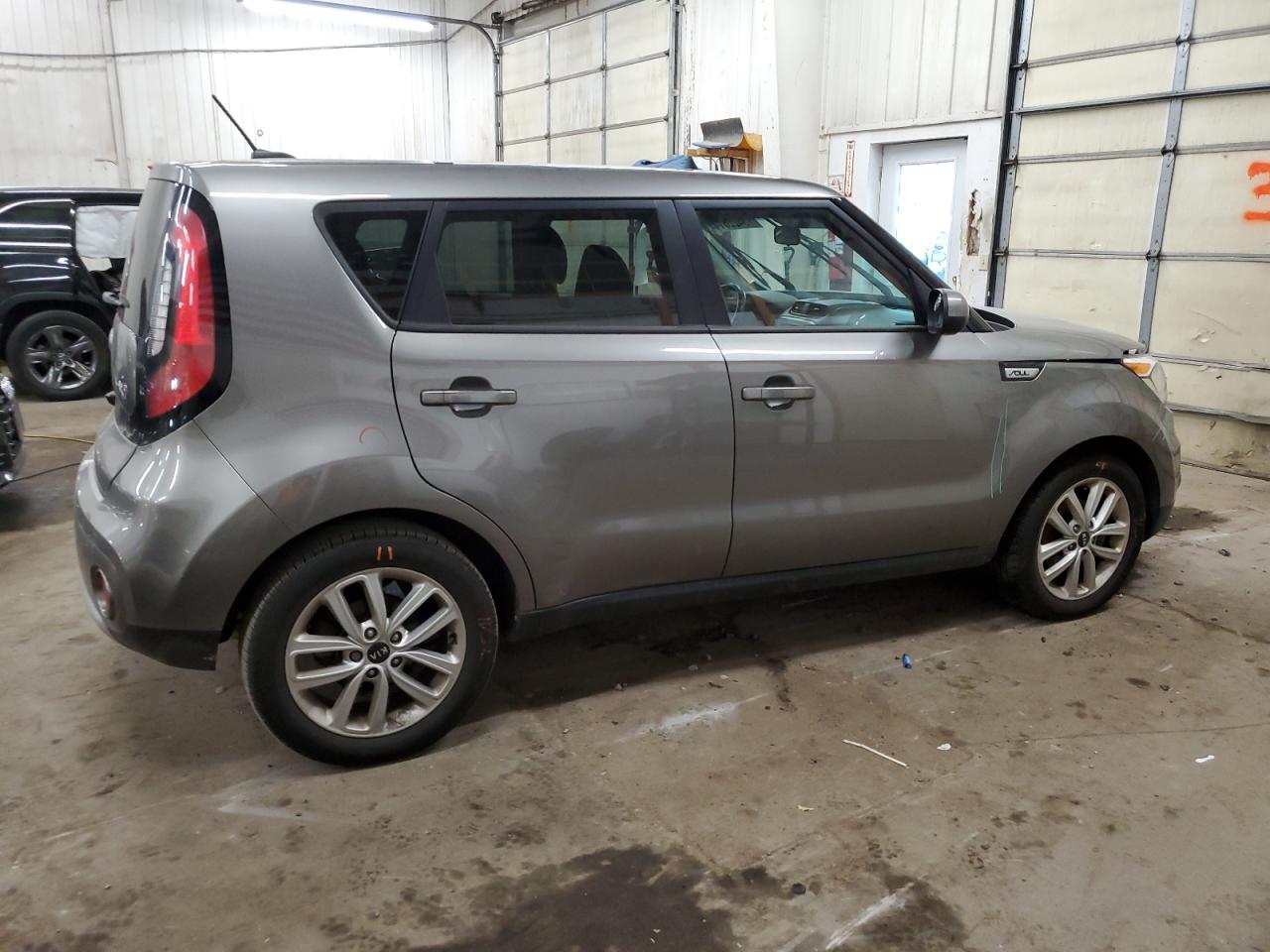 2017 Kia Soul - Image 3