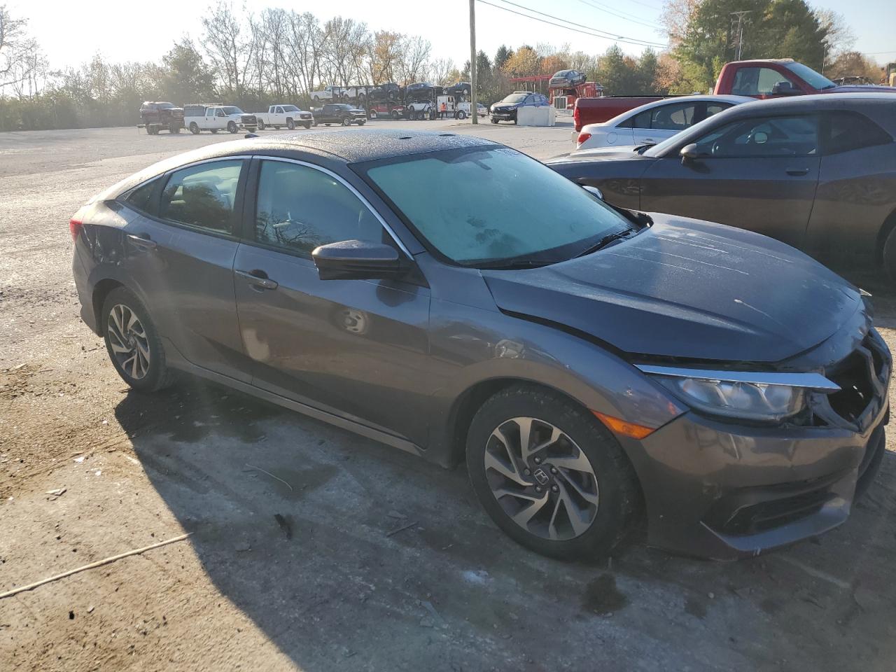 VIN 2HGFC2F7XJH601447 2018 HONDA CIVIC no.4