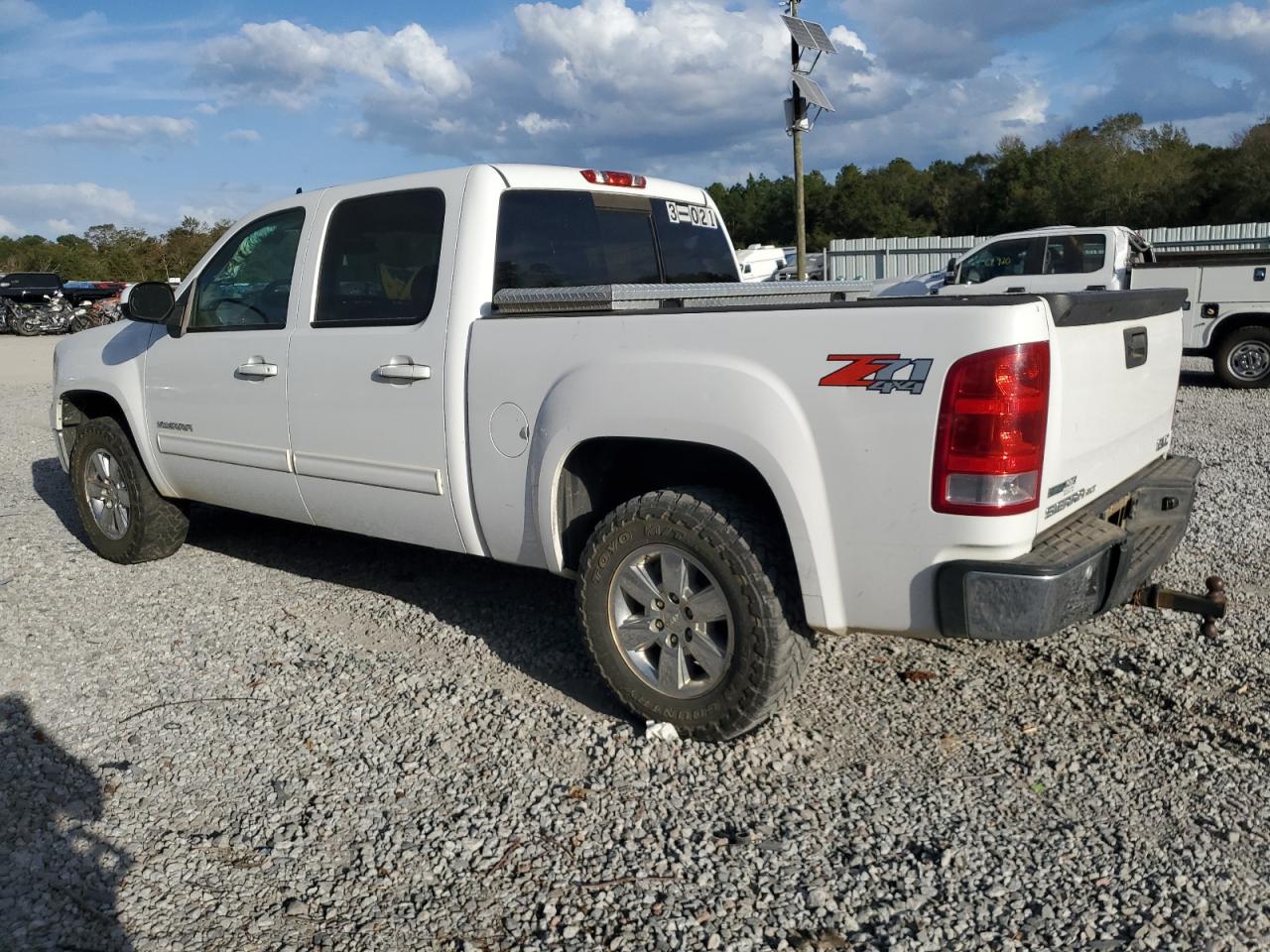 2011 GMC Sierra K1500 Slt VIN: 3GTP2WE39BG392912 Lot: 77971694