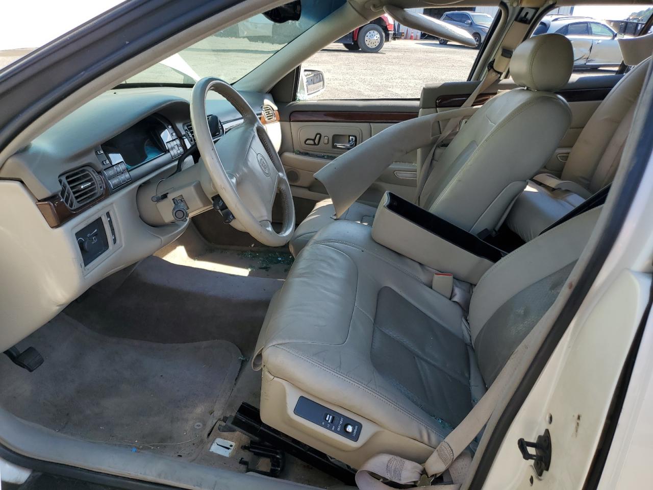 1999 Cadillac Deville VIN: 1G6KD54Y3XU726516 Lot: 74275754