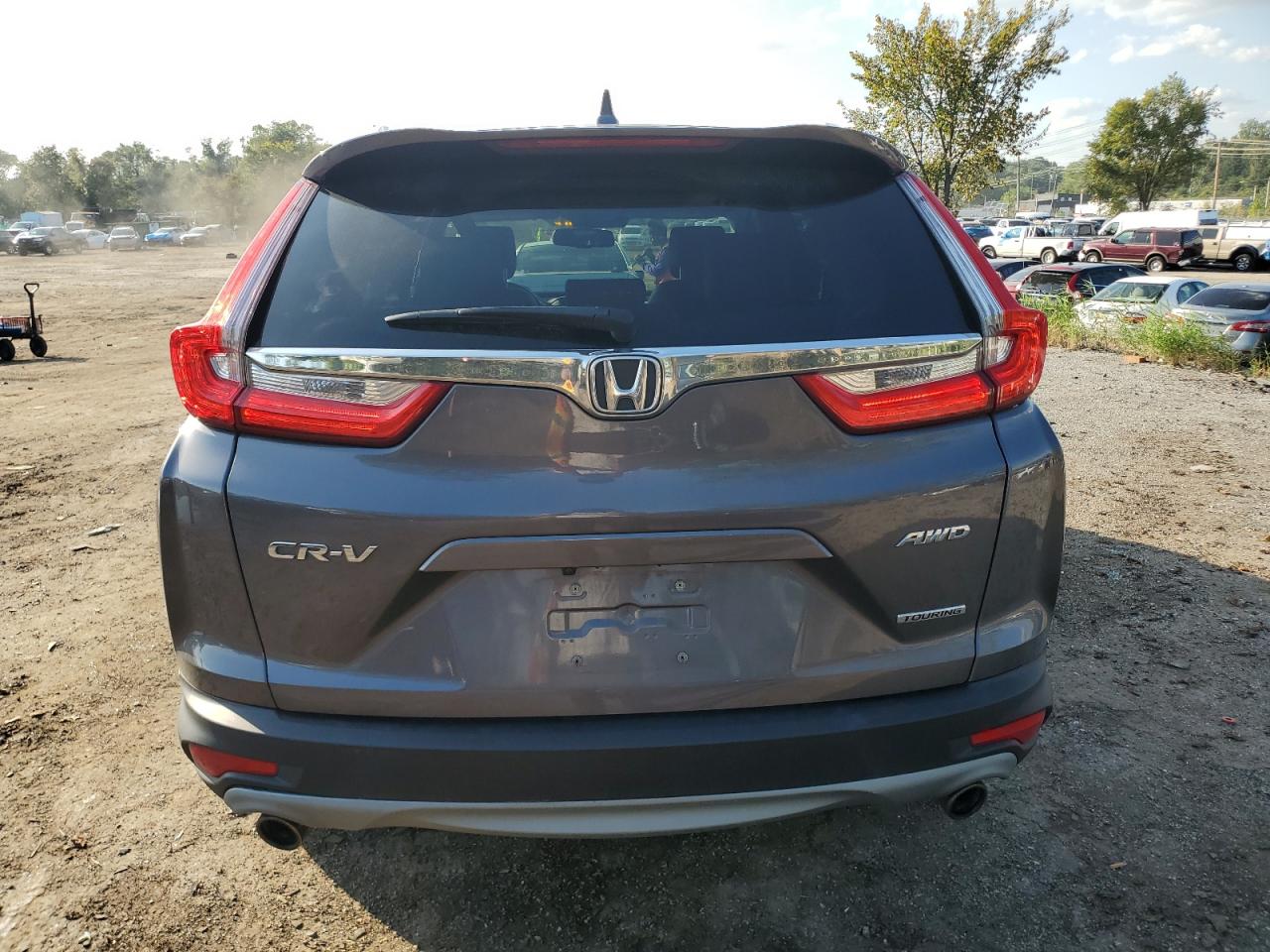 2HKRW2H91JH682718 2018 Honda Cr-V Touring